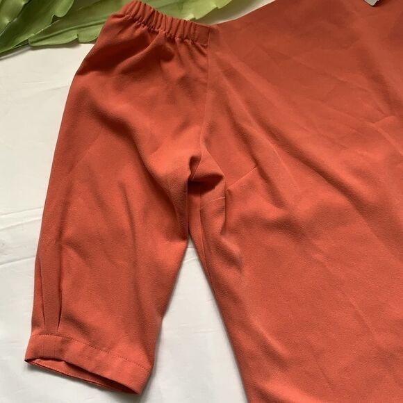 🌺nwt Le Chateau Off Shoulder Top🌺 - Picture 2 of 11